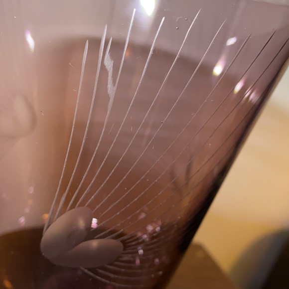 Etched Amethyst Vase - Picture 5 of 5